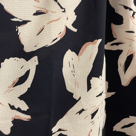 ONLY navy blue dress with white floral print size 38 - Picture 3 of 3